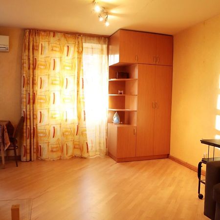 Am Studio Apartment Yerevan Bagian luar foto