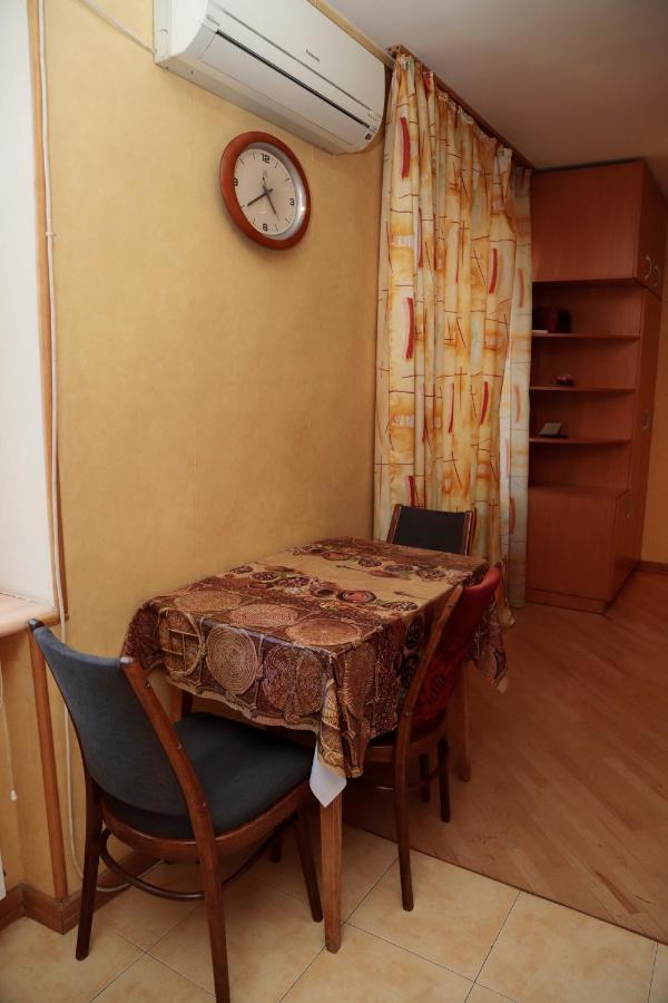 Am Studio Apartment Yerevan Bagian luar foto