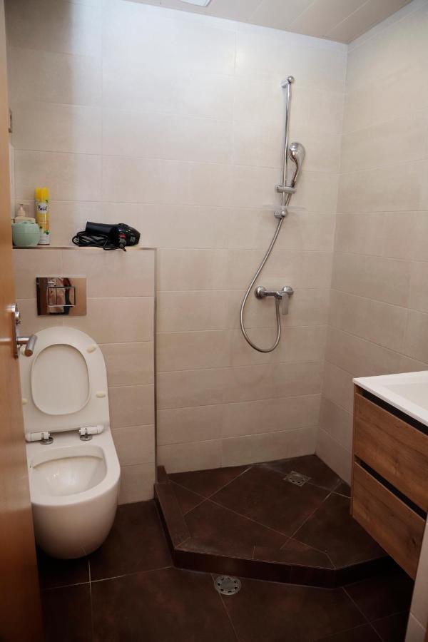 Am Studio Apartment Yerevan Bagian luar foto